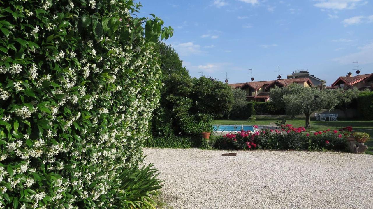 Il Gelso Di Barcuzzi Bed and Breakfast Lonato Eksteriør billede