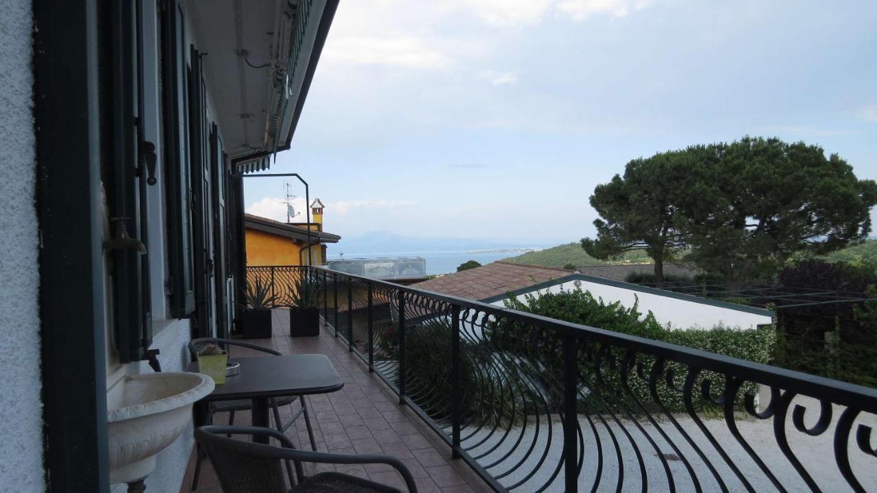 Il Gelso Di Barcuzzi Bed and Breakfast Lonato Eksteriør billede