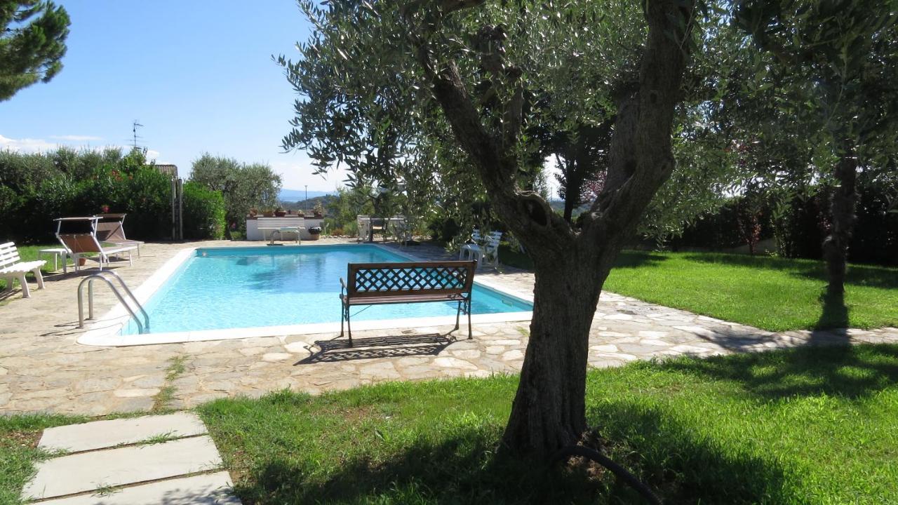 Il Gelso Di Barcuzzi Bed and Breakfast Lonato Eksteriør billede