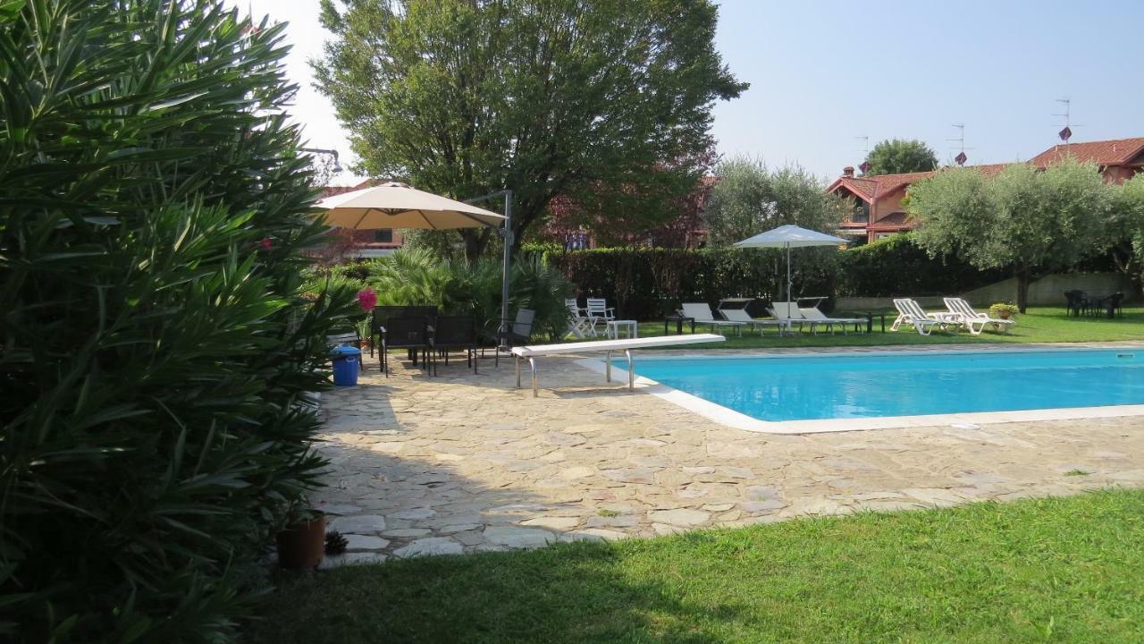 Il Gelso Di Barcuzzi Bed and Breakfast Lonato Eksteriør billede